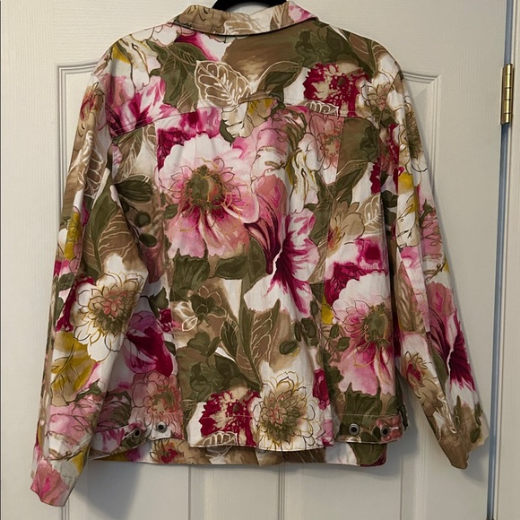 Coldwater Creek Pink and Green Floral Plus Lightweight Jean Jacket size 2X - Picture 3 of 4